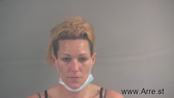 Nichole M Embry Mugshot