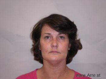 Rhonda Lynne Daneau Mugshot