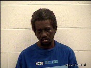 Robert Nmi Tillman Mugshot