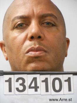 Reginald V Young Mugshot