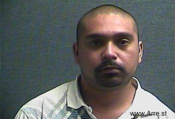 Roberto  Lopez Hernandez Mugshot