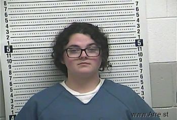 Savannah J Hubbuch Mugshot