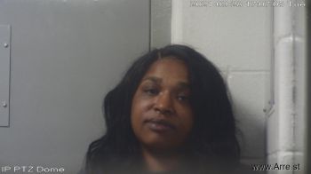 Shayla R Jones Mugshot