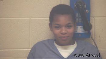 Shienkita Camille Foster Mugshot