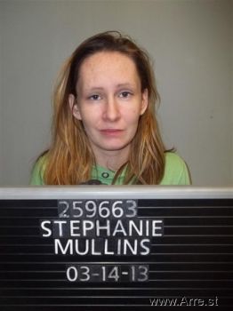 Stephanie  Mullins Mugshot