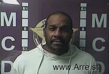 Timothy D Banks Mugshot