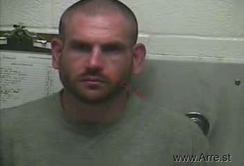 Travis  Reynolds Mugshot