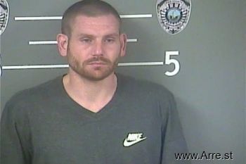 Travis J Reynolds Mugshot