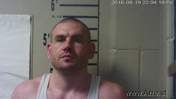 Travis J Reynolds Mugshot