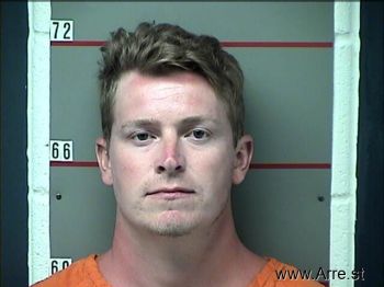 Travis Lee White Mugshot