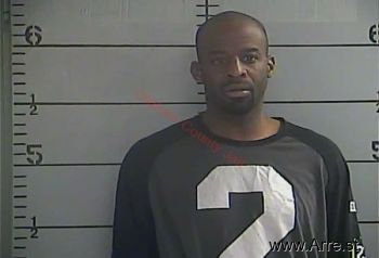 Trevor Lamont Holloway Mugshot