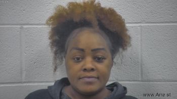 Tyonna Nyre'e Richardson Mugshot