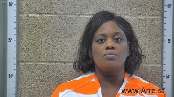 Tyra Renee Fox Mugshot