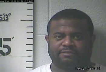 Tyron Ladale Hill Mugshot