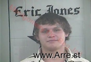 Tyler Aaron Benoit Mugshot