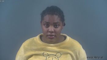 Wyana Sharie Bennett Mugshot