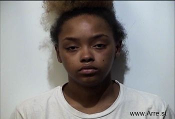 Yasmine  Smith Mugshot