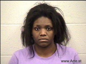 Lariah Randle Arrest Mugshot