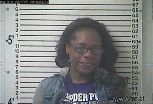 Latecia Benoit Arrest Mugshot