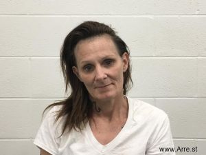 Shannon Carlisle Arrest Mugshot