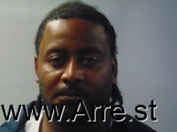 Alton Dequine Fields Mugshot