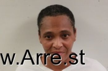 Cheryl L Simmons Mugshot