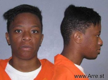 Clydetra Carlise Thomas Mugshot