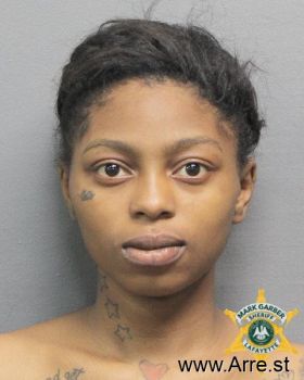 Dervanaisha  Carter Mugshot