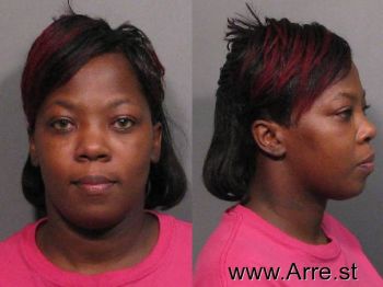 Delicia  Glass Mugshot