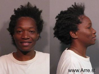 Holly Trenise Brown Mugshot