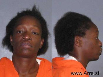 Holly Trenise Brown Mugshot