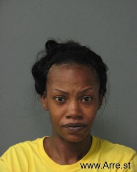 Johnishia Cheyuet Lacey Mugshot