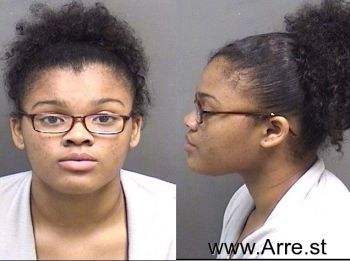 Jada Dionne Smith Mugshot