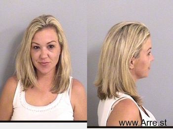 Jennifer  Cummins Mugshot