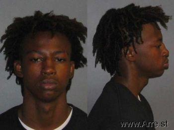 Juanyea Leshawn Eason Mugshot