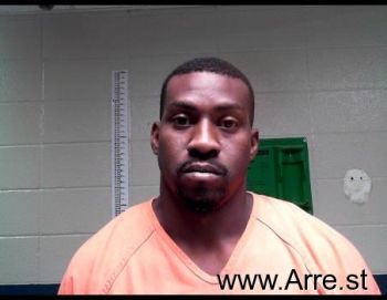 Ladarien Jarvon White Mugshot