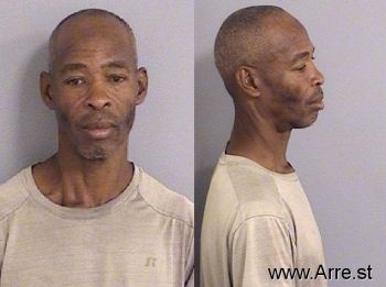 Michael  Glover Mugshot