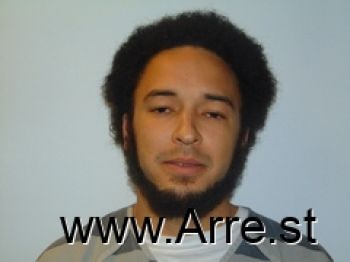 Skylarr L Moore Mugshot