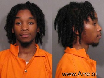 Shauntavious Deaundrelatravi Brown Mugshot