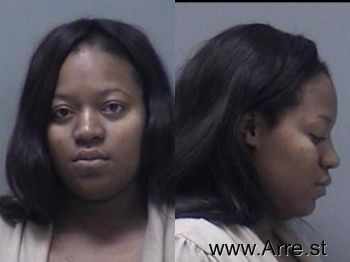 Sheena Denise Woods Mugshot