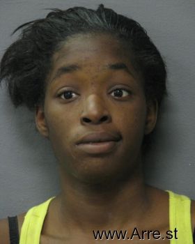 Troynisha Lashaes Martin Mugshot