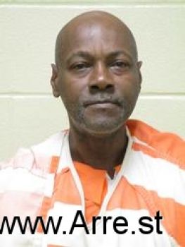 Tyrone  Lewis Mugshot