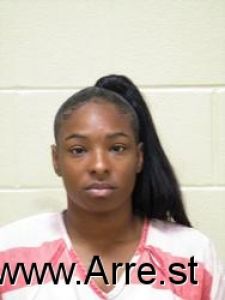 Roshena Vance Arrest Mugshot