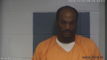 Dynell Lamont Thompson Mugshot