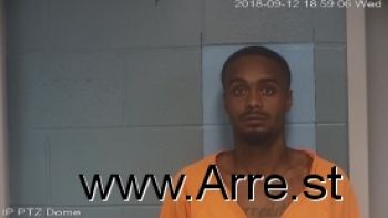 Derek Lavar Velez Mugshot