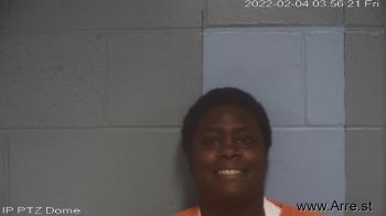 Kevia Tamira Exum Mugshot