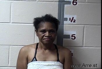 Nacora Linda Brown Mugshot