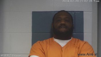 Roequon Jamar Newton Mugshot