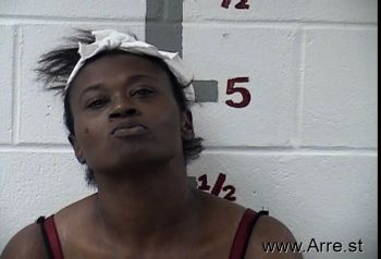 Zqueesha Vyshika Tilghman Mugshot