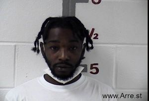 Avante Roberts Arrest Mugshot